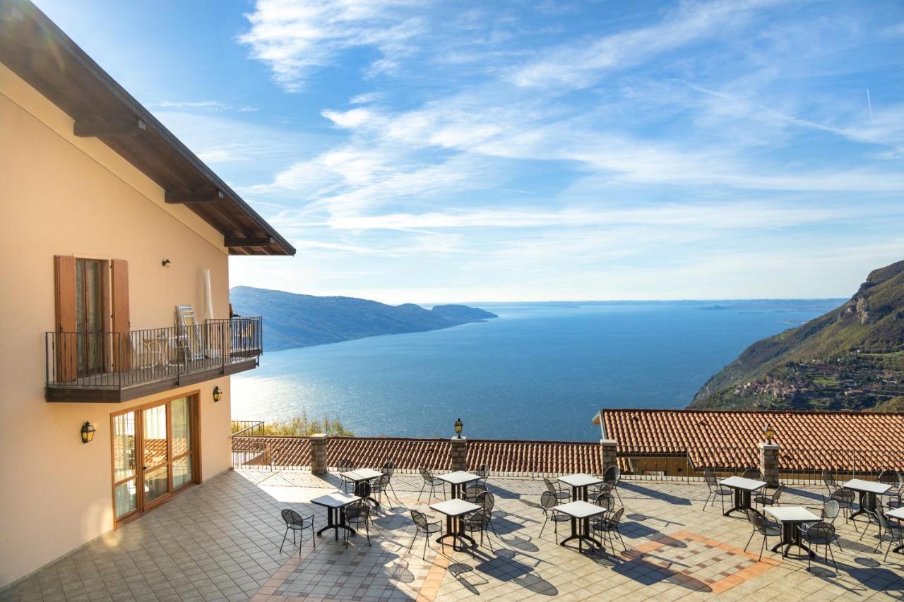 Hotel Residence Panorama La Forca, Gtsgroup Tignale Eksteriør billede