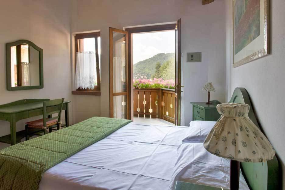 Hotel Residence Panorama La Forca, Gtsgroup Tignale Eksteriør billede