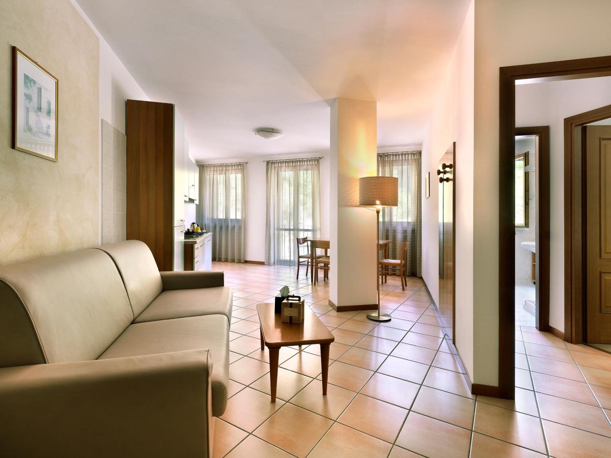 Hotel Residence Panorama La Forca, Gtsgroup Tignale Værelse billede