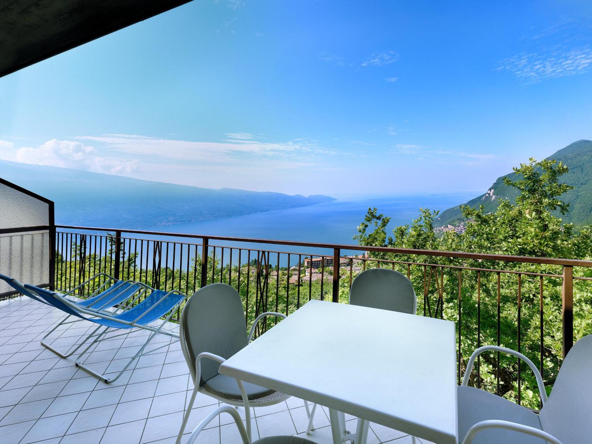 Hotel Residence Panorama La Forca, Gtsgroup Tignale Værelse billede